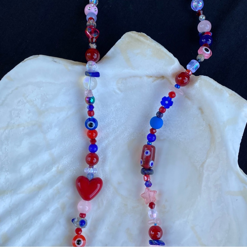 American Dreaming Red Blue Pink Beaded Necklace Silver Heart Flowers Stone Star - Picture 7 of 11
